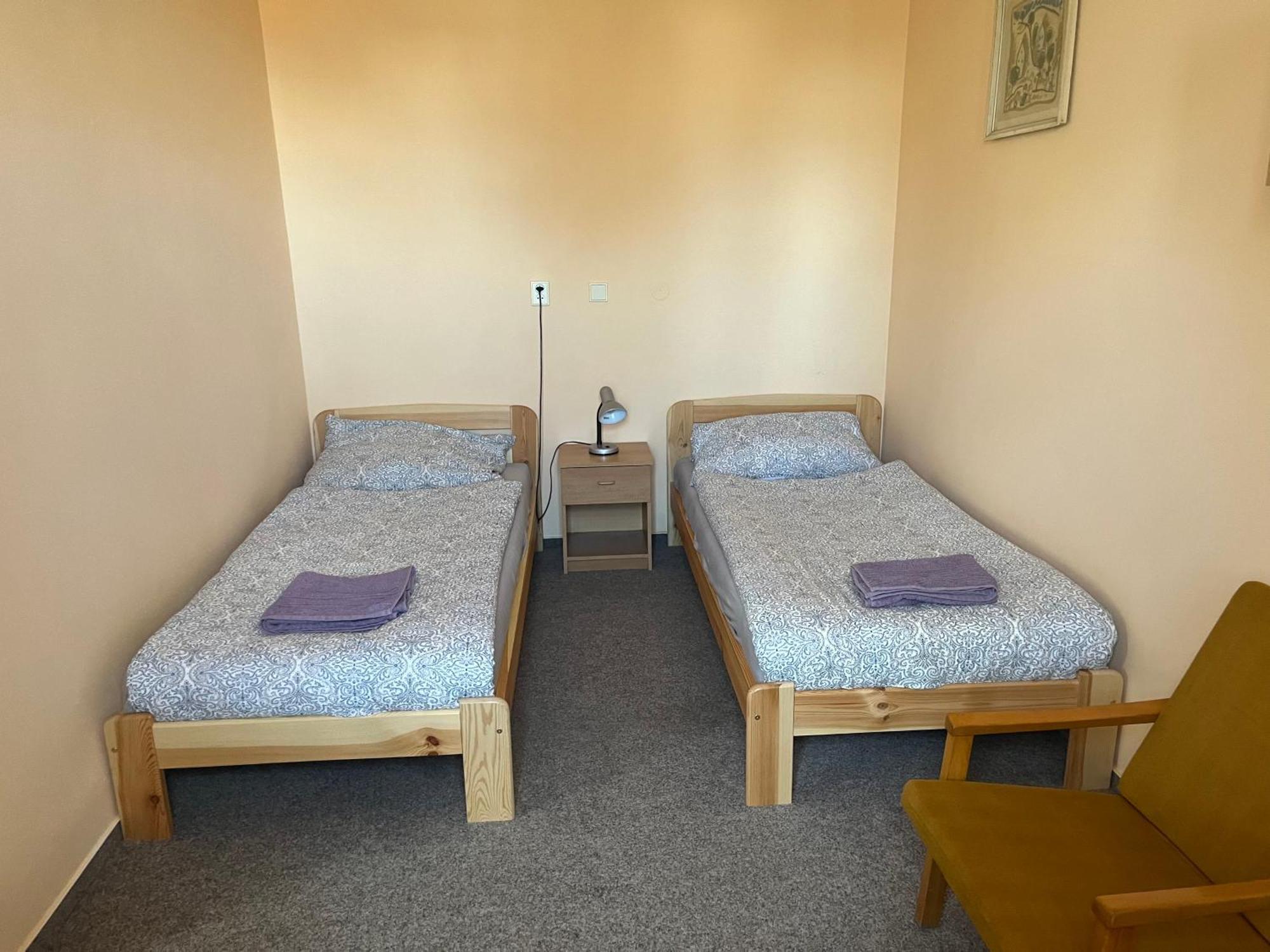 Apartmanovy Dum Obecna Skola Svetlik Zewnętrze zdjęcie